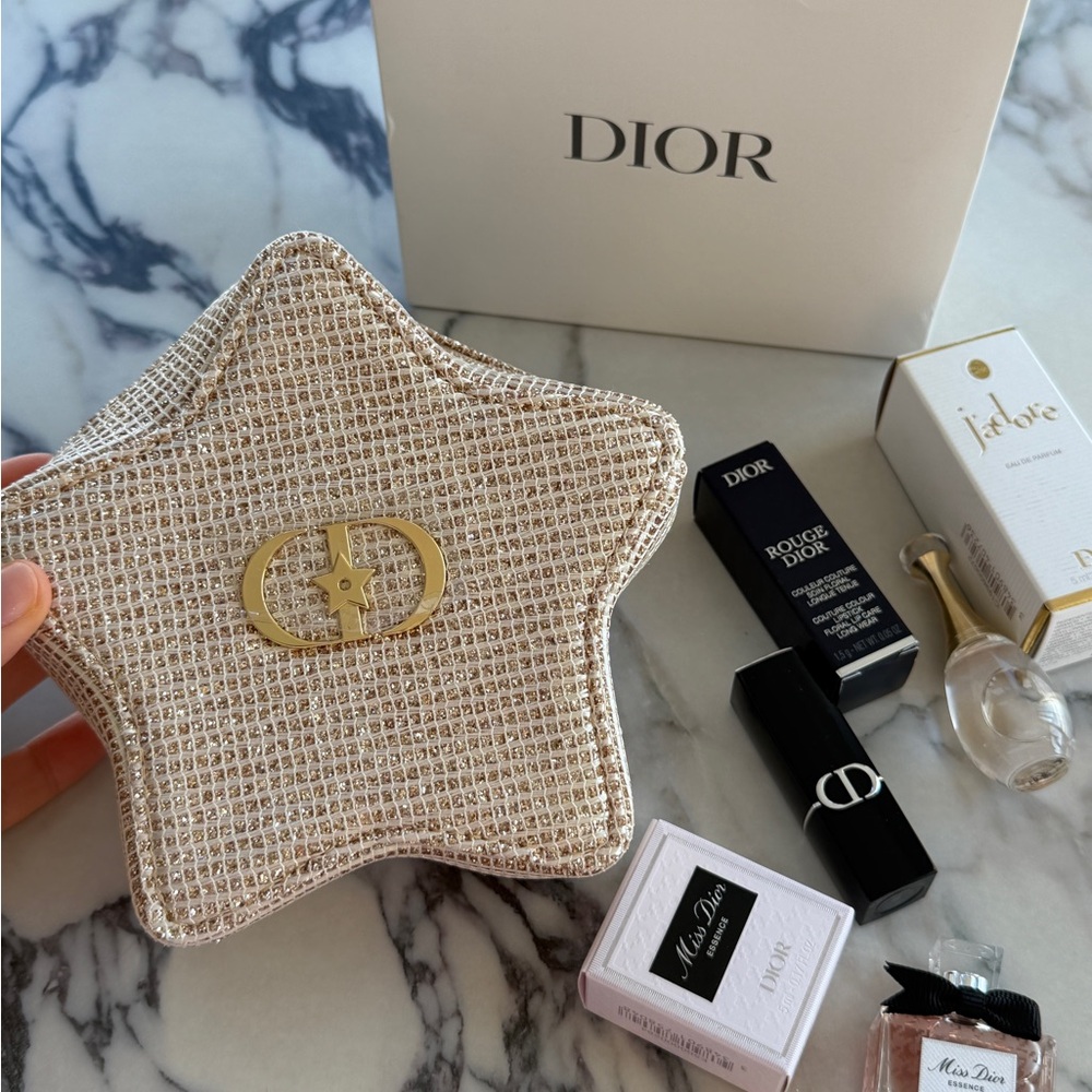 Dior beauty Star Pouch with Gold Logo, Miss Dior, Dior rouge, J’adore